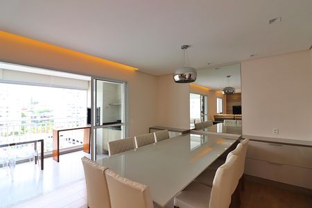 Apartamento à venda com 123m², 3 quartos e 2 vagasSala 
