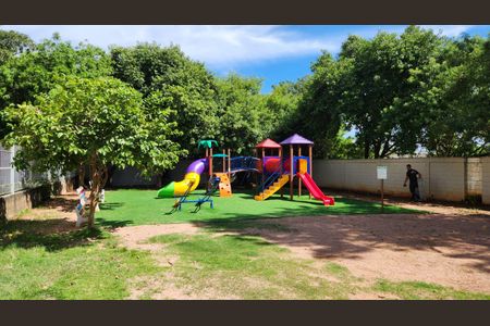 Apartamento à venda com 69m², 2 quartos e 1 vaga Apartamento à venda com 69m², 2 quartos e 1 vagaÁrea Comum - Playground