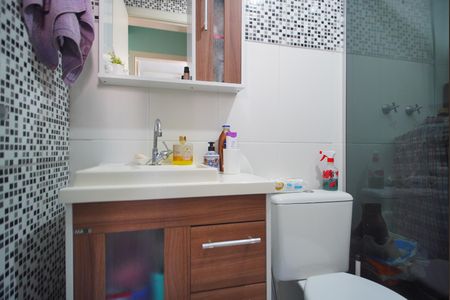 Apartamento à venda com 69m², 2 quartos e 1 vagaBanheiro Corredor
