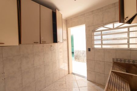 Casa à venda com 299m², 4 quartos e 6 vagasÁrea de Serviço