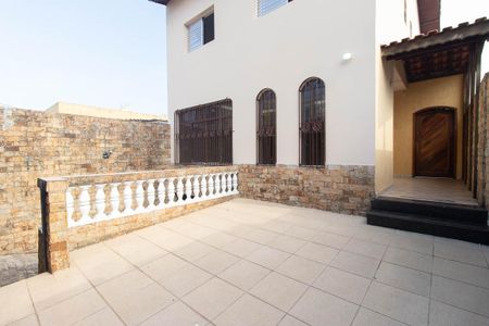 Casa à venda com 299m², 4 quartos e 6 vagasQuintal