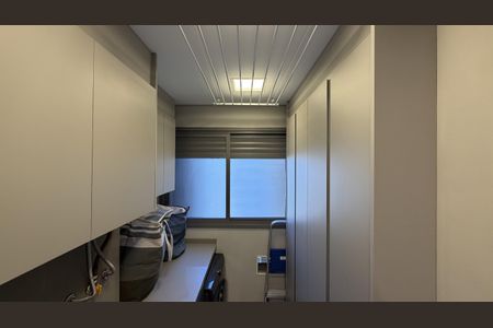Apartamento à venda com 75m², 2 quartos e 1 vagaÁrea de serviço