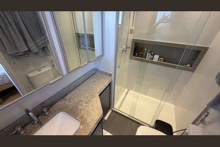 Apartamento à venda com 75m², 2 quartos e 1 vagaBanheiro 
