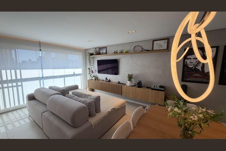 Apartamento à venda com 75m², 2 quartos e 1 vagaSala