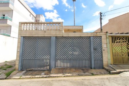 Casa para alugar com 120m², 2 quartos e sem vagaFachada