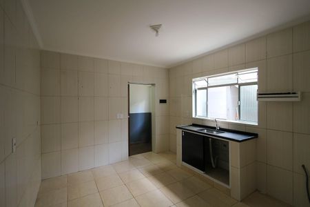 Casa para alugar com 120m², 2 quartos e sem vagaCozinha