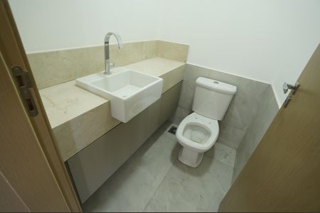 Apartamento para alugar com 4 quartos, 235m² em Jardim Goiás, Goiânia