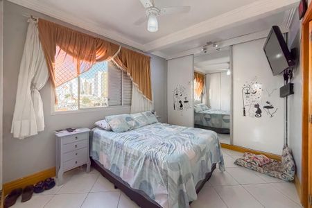 Apartamento à venda com 138m², 3 quartos e 1 vaga Apartamento à venda com 138m², 3 quartos e 1 vagaSuíte
