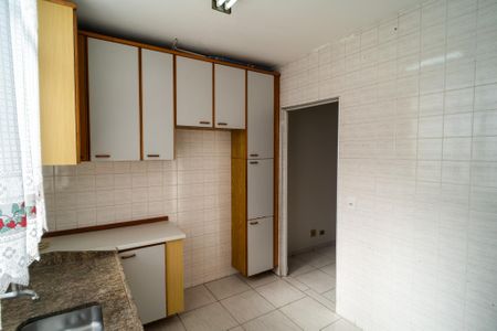Apartamento para alugar com 80m², 2 quartos e 1 vagaCozinha