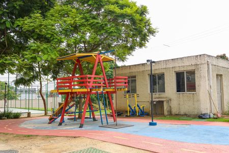 Apartamento para alugar com 44m², 2 quartos e sem vaga Apartamento para alugar com 44m², 2 quartos e sem vagaÁrea comum - Playground