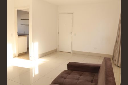 Sala de apartamento para alugar com 2 quartos, 74m² em Setor Aeroporto, Goiânia