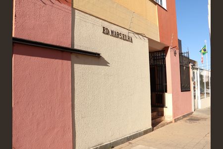 Apartamento para alugar com 74m², 2 quartos e 1 vagaFachada