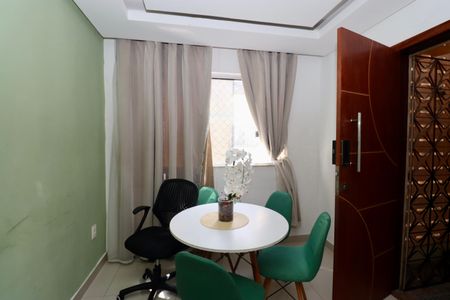 Apartamento para alugar com 70m², 3 quartos e 1 vaga Apartamento para alugar com 70m², 3 quartos e 1 vagaSala