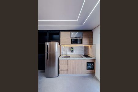 Cozinha de kitnet/studio para alugar com 1 quarto, 29m² em Vila Dom Pedro I, São Paulo