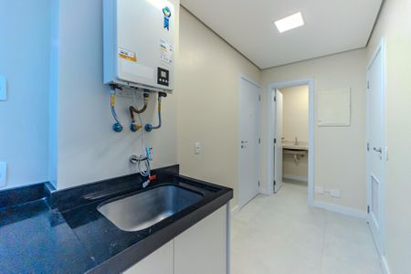 Apartamento à venda com 223m², 3 quartos e 3 vagas Apartamento à venda com 223m², 3 quartos e 3 vagasÁrea de Serviço