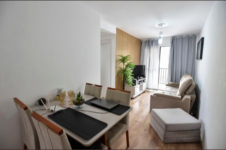 Sala de apartamento para alugar com 2 quartos, 50m² em Rio Comprido, Rio de Janeiro