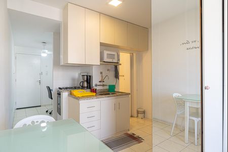 Studio à venda com 30m², 1 quarto e 1 vaga Studio à venda com 30m², 1 quarto e 1 vagaCozinha