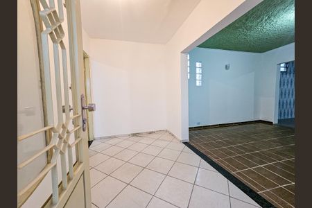 Casa para alugar com 200m², 3 quartos e 1 vagaSala