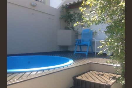 Apartamento para alugar com 220m², 3 quartos e 1 vaga