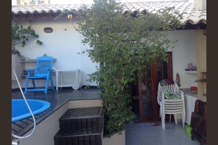 Apartamento para alugar com 220m², 3 quartos e 1 vaga