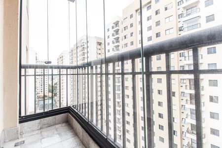Apartamento para alugar com 60m², 2 quartos e 1 vagaVaranda