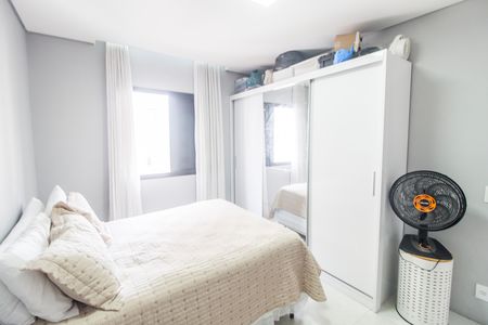 Apartamento para alugar com 60m², 2 quartos e 1 vagaSuíte