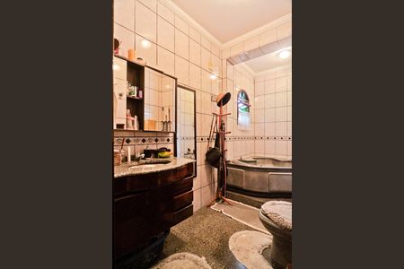 Casa à venda com 125m², 3 quartos e 3 vagasBanheiro da Suíte