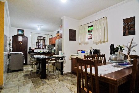 Casa à venda com 125m², 3 quartos e 3 vagasCozinha