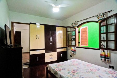 Casa à venda com 125m², 3 quartos e 3 vagasQuarto 2
