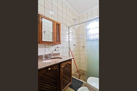 Casa à venda com 125m², 3 quartos e 3 vagasBanheiro