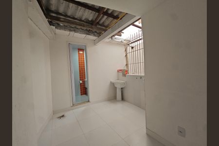 Casa para alugar com 130m², 3 quartos e sem vagaLavanderia