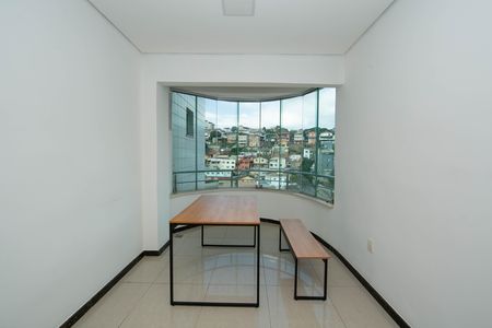 Apartamento à venda com 80m², 3 quartos e 2 vagasVARANDA