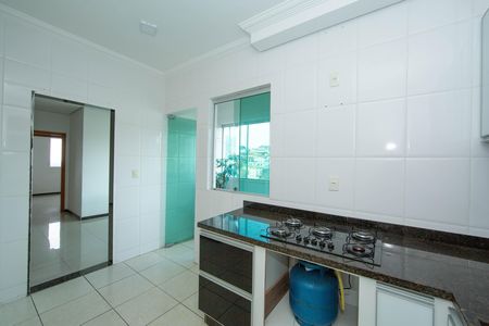 Apartamento à venda com 80m², 3 quartos e 2 vagasCOZINHA
