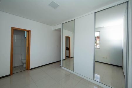 Apartamento à venda com 80m², 3 quartos e 2 vagasQUARTO1