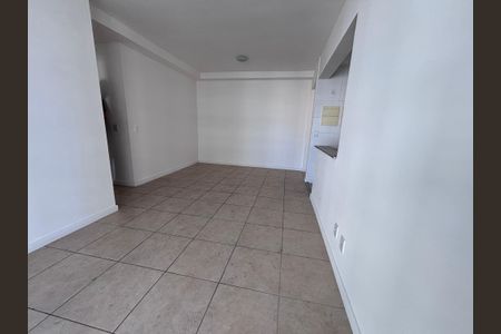 Apartamento para alugar com 83m², 3 quartos e 1 vaga Apartamento para alugar com 83m², 3 quartos e 1 vagaSala
