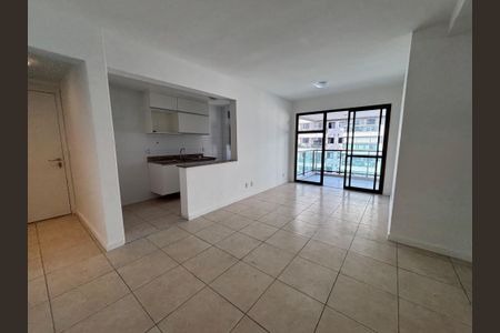 Apartamento para alugar com 83m², 3 quartos e 1 vaga Apartamento para alugar com 83m², 3 quartos e 1 vagaSala