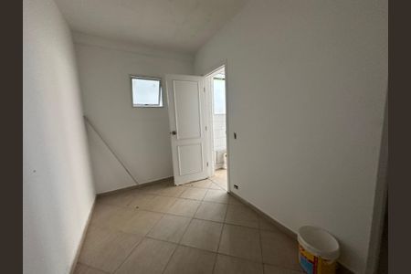 Casa de condomínio para alugar com 450m², 4 quartos e 4 vagasQuarto de Serviço