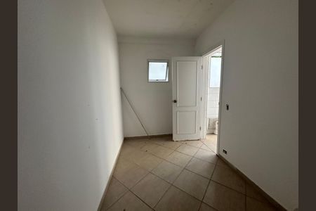 Casa de condomínio para alugar com 450m², 4 quartos e 4 vagasQuarto de Serviço