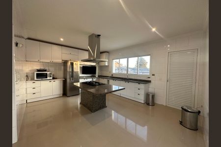 Casa de condomínio para alugar com 450m², 4 quartos e 4 vagasCozinha