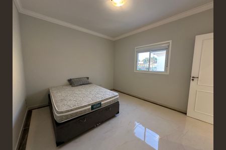 Casa de condomínio para alugar com 450m², 4 quartos e 4 vagasSuíte 2