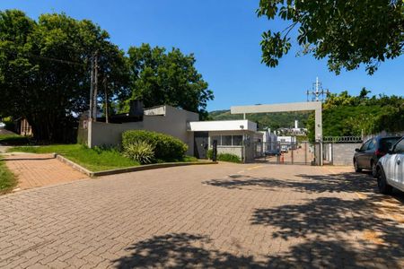 Área externa de kitnet/studio para alugar com 1 quarto, 28m² em Campo Novo, Porto Alegre