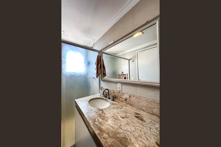 Apartamento à venda com 107m², 3 quartos e 2 vagasBanheiro da Suíte