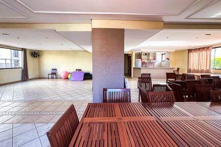 Apartamento à venda com 107m², 3 quartos e 2 vagasSalão de Festas