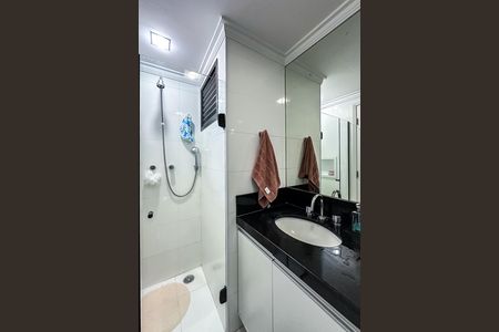 Apartamento à venda com 107m², 3 quartos e 2 vagasBanheiro