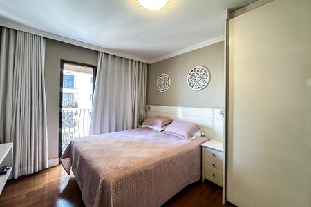 Apartamento à venda com 107m², 3 quartos e 2 vagasSuíte