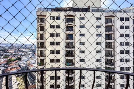 Apartamento à venda com 107m², 3 quartos e 2 vagasVaranda da Suíte