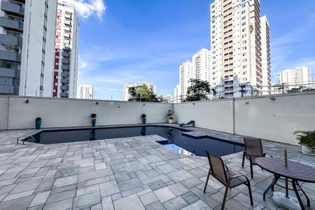 Apartamento à venda com 107m², 3 quartos e 2 vagasPiscina