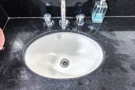 Apartamento à venda com 107m², 3 quartos e 2 vagasBanheiro