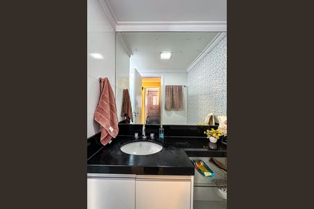 Apartamento à venda com 107m², 3 quartos e 2 vagasBanheiro