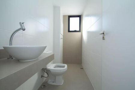Apartamento à venda com 63m², 2 quartos e 2 vagas Apartamento à venda com 63m², 2 quartos e 2 vagasBANHEIRO1